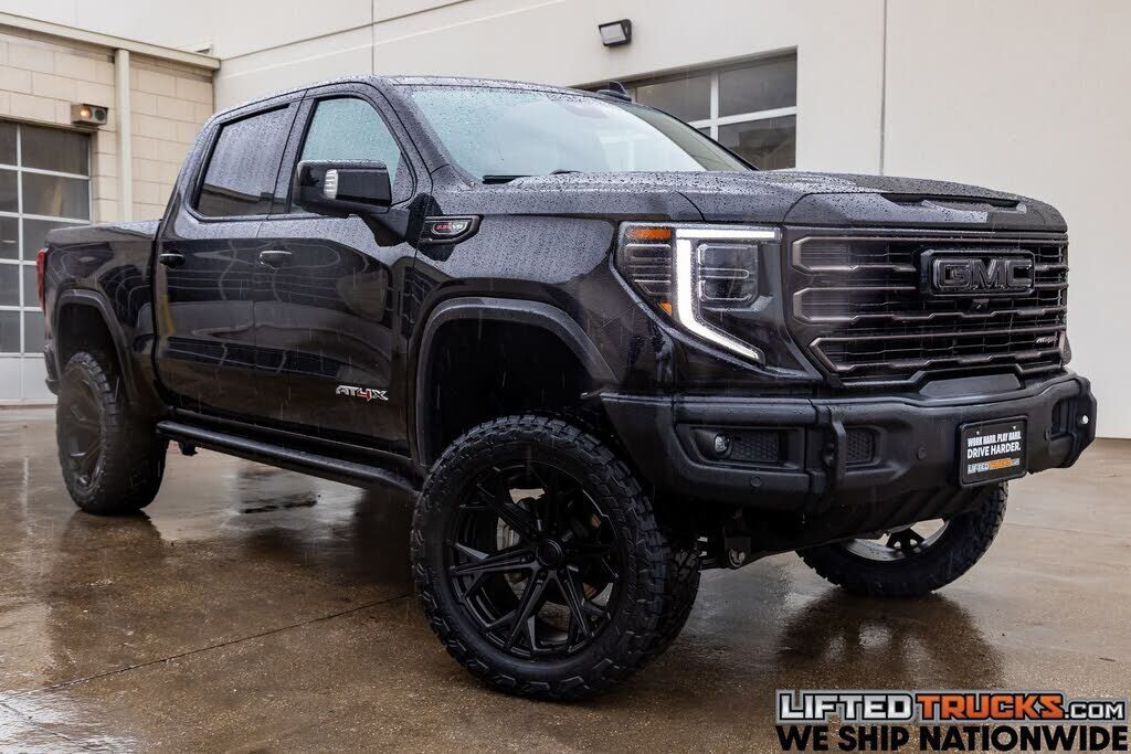 2023 GMC Sierra