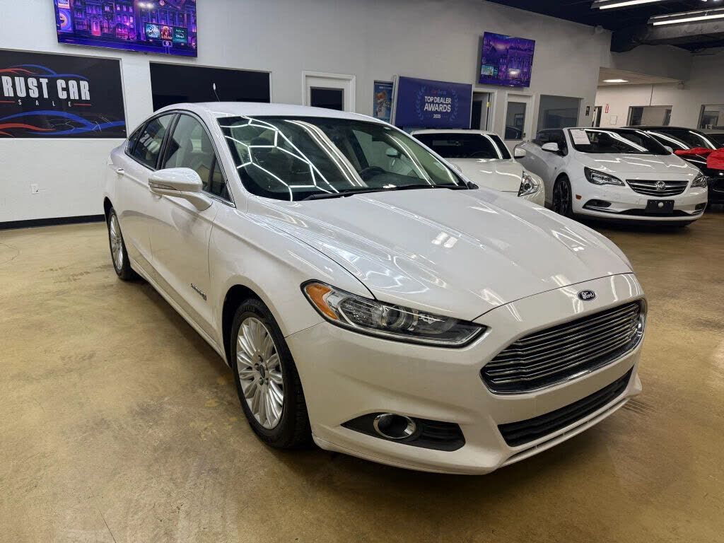 2015 FORD Fusion