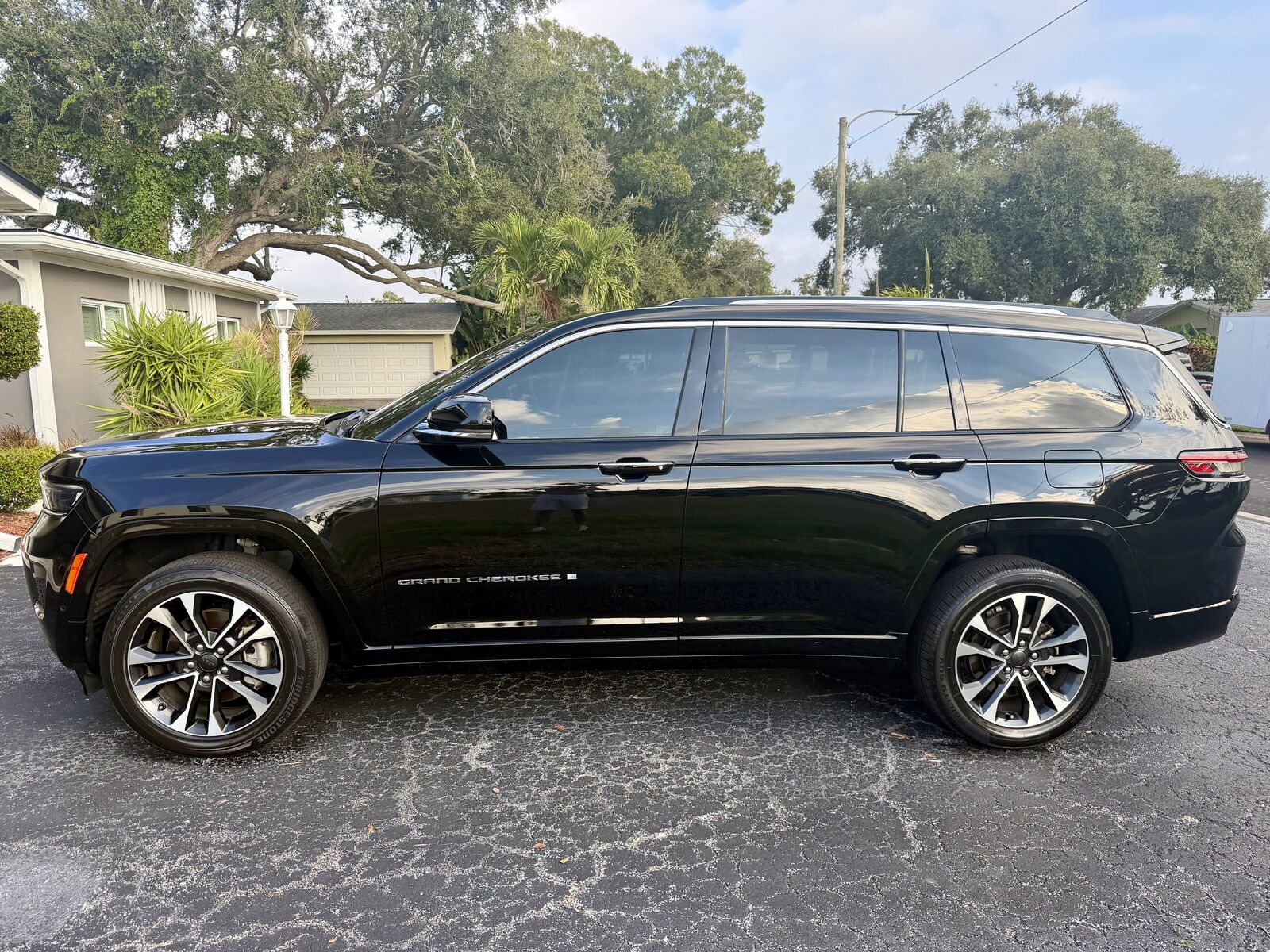 2022 JEEP Grand Cherokee