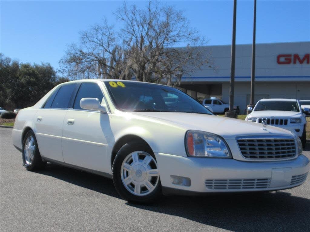 2004 CADILLAC Deville
