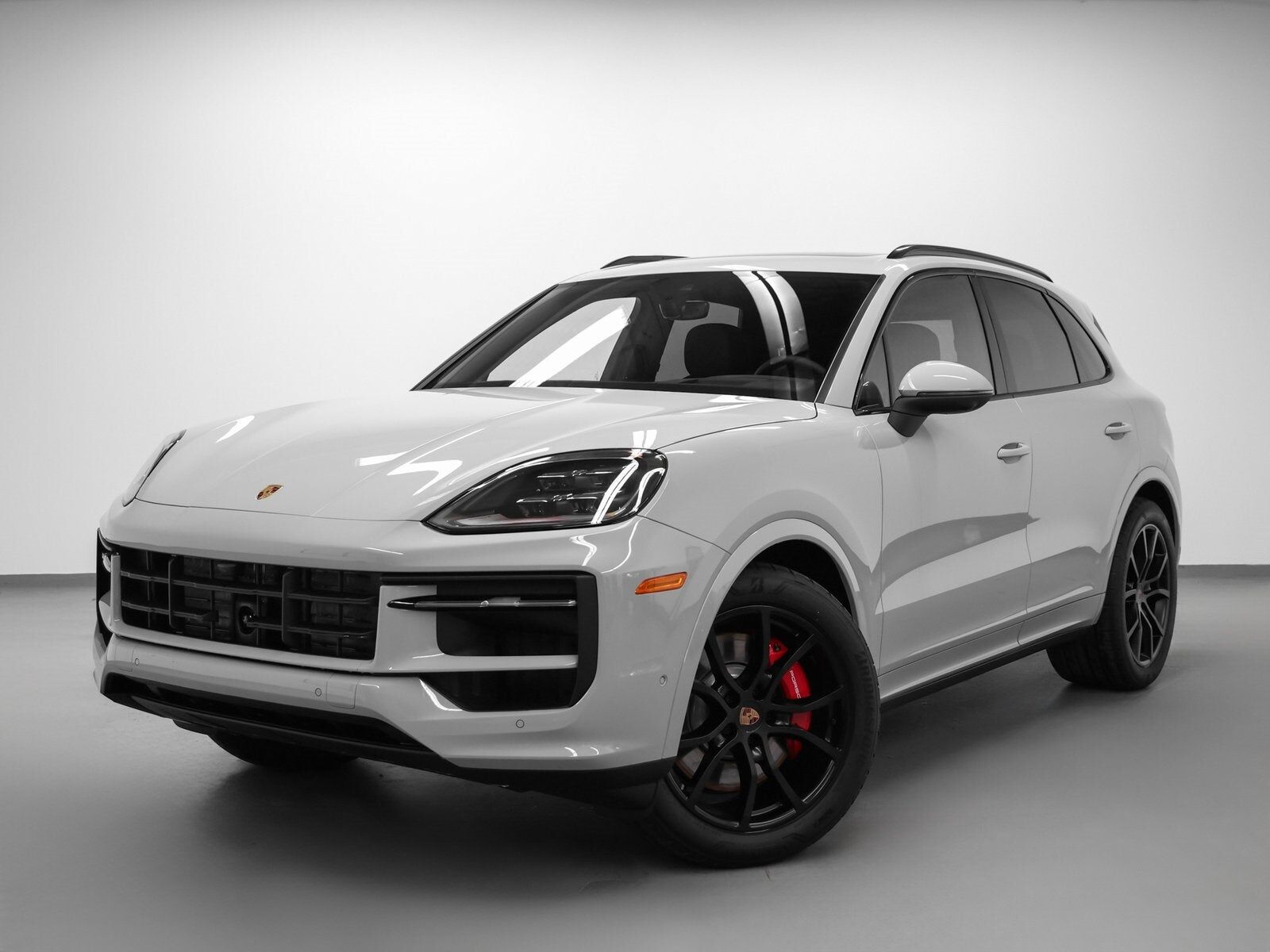 2026 PORSCHE Cayenne