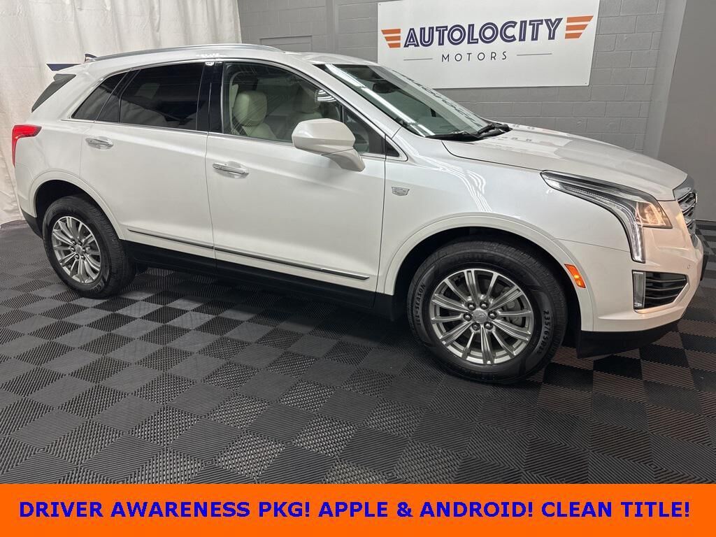 2017 CADILLAC XT5