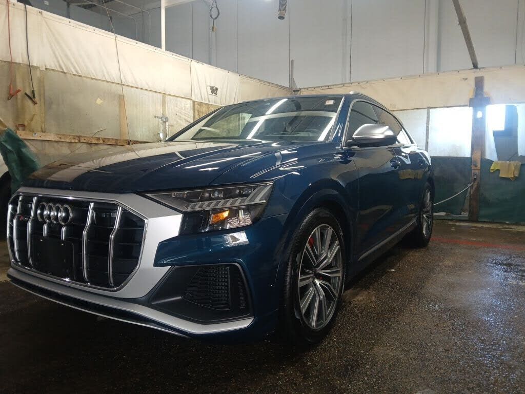 2022 Audi SQ8