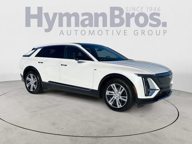 2024 CADILLAC Lyriq