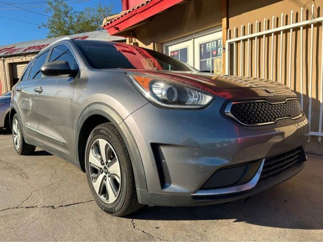 2017 KIA Niro