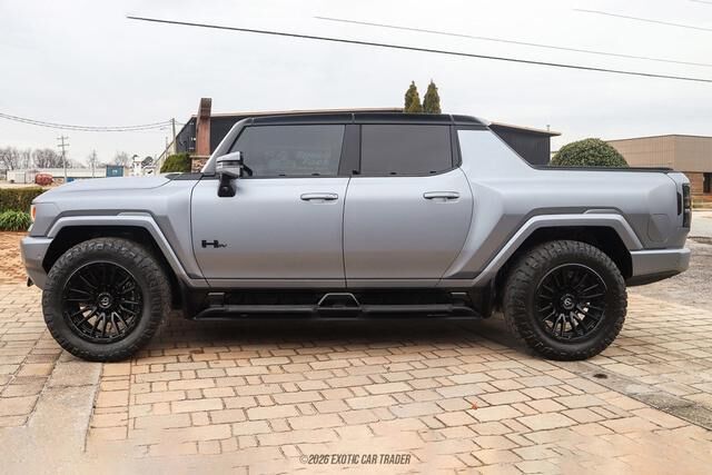 2023 GMC HUMMER