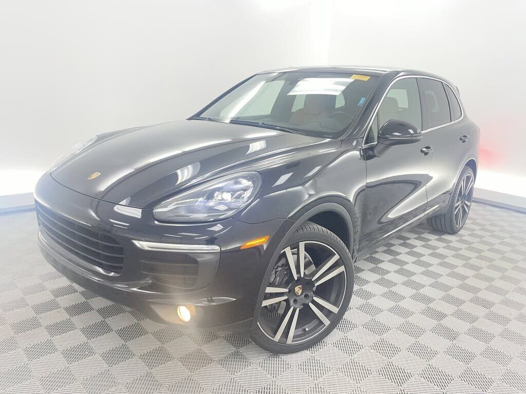 2016 PORSCHE Cayenne
