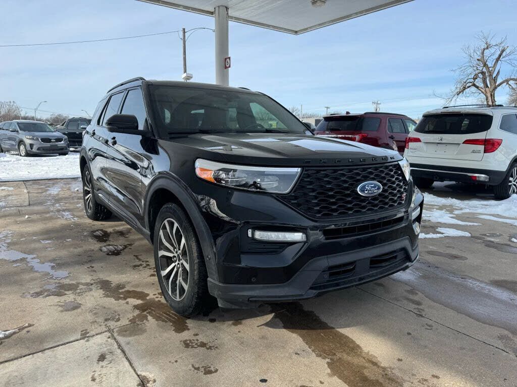 2020 FORD Explorer