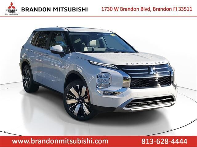 2026 MITSUBISHI Outlander