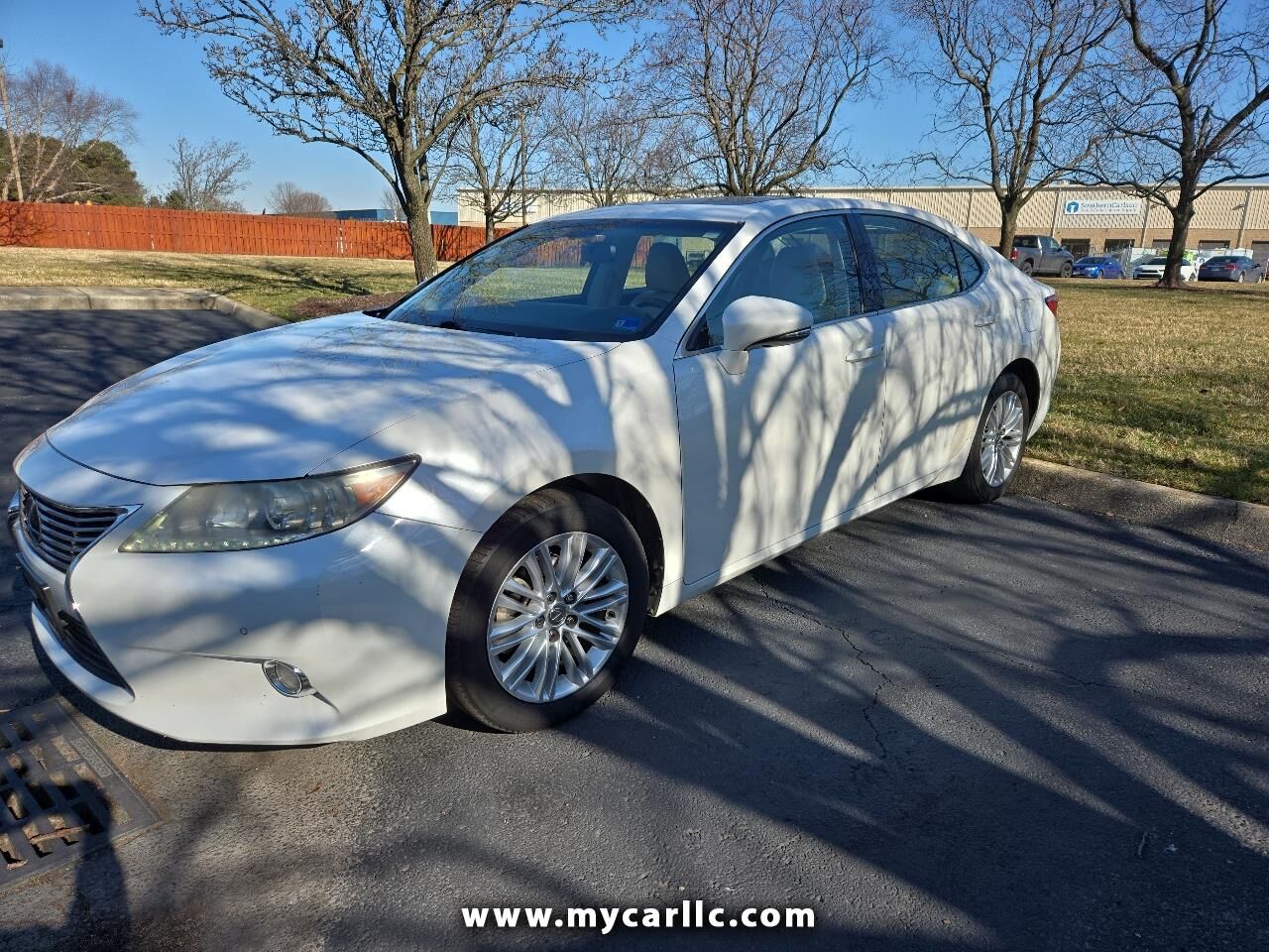 2013 LEXUS ES