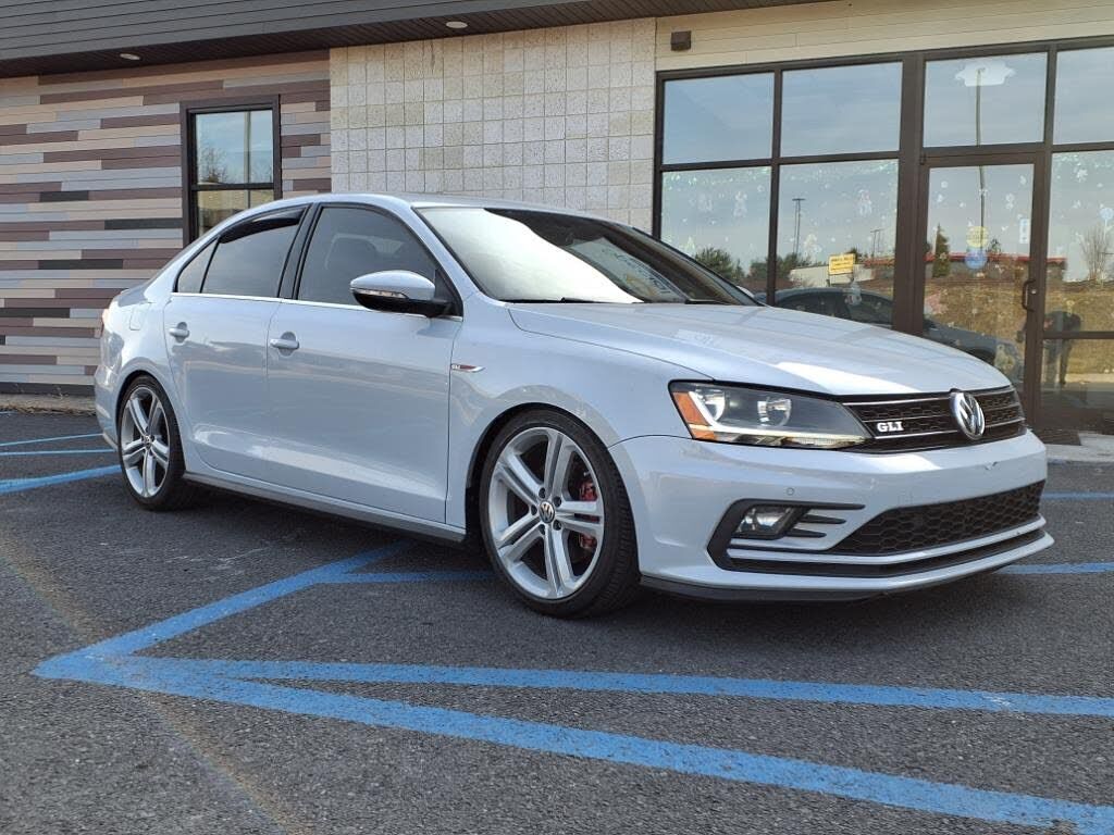 2017 VOLKSWAGEN Jetta