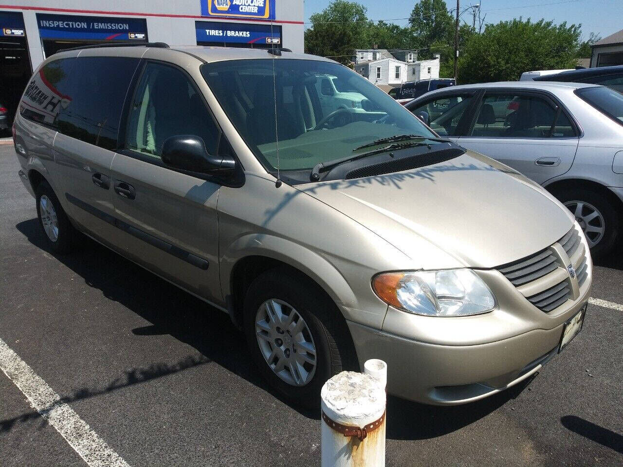 2005 DODGE Caravan