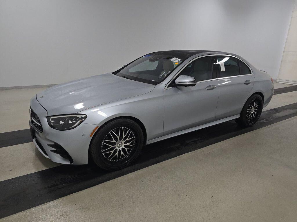 2022 MERCEDES-BENZ E-Class