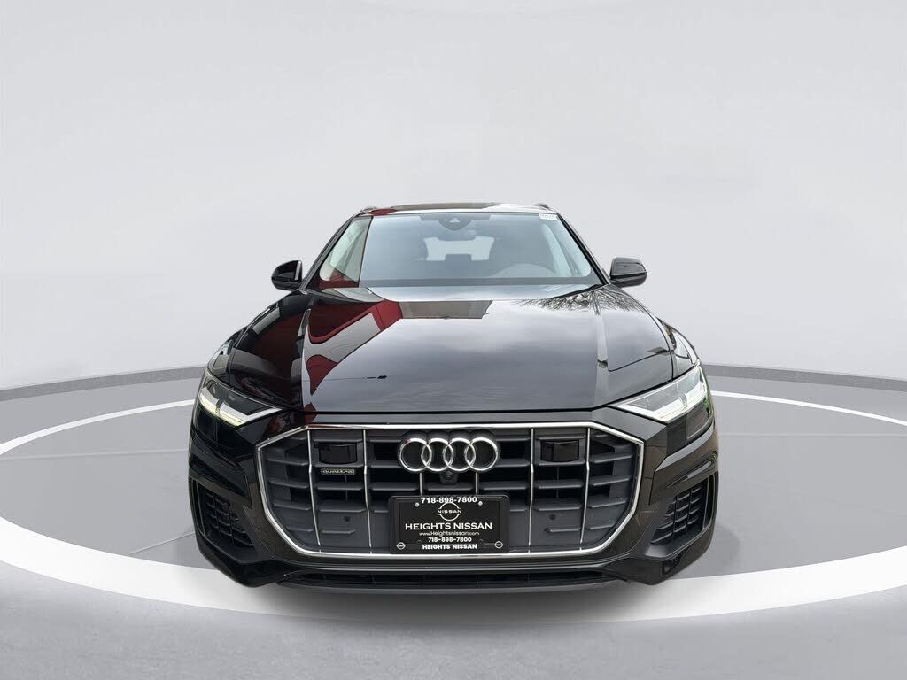 2022 Audi Q8
