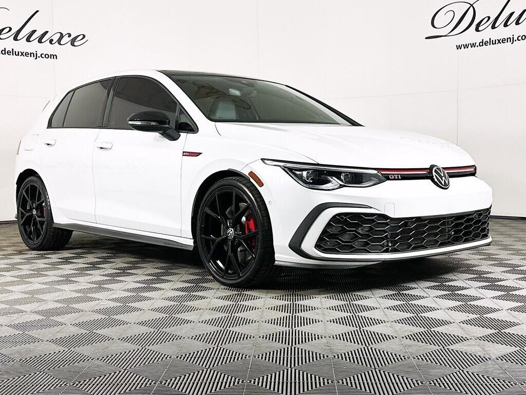 2024 VOLKSWAGEN GTI