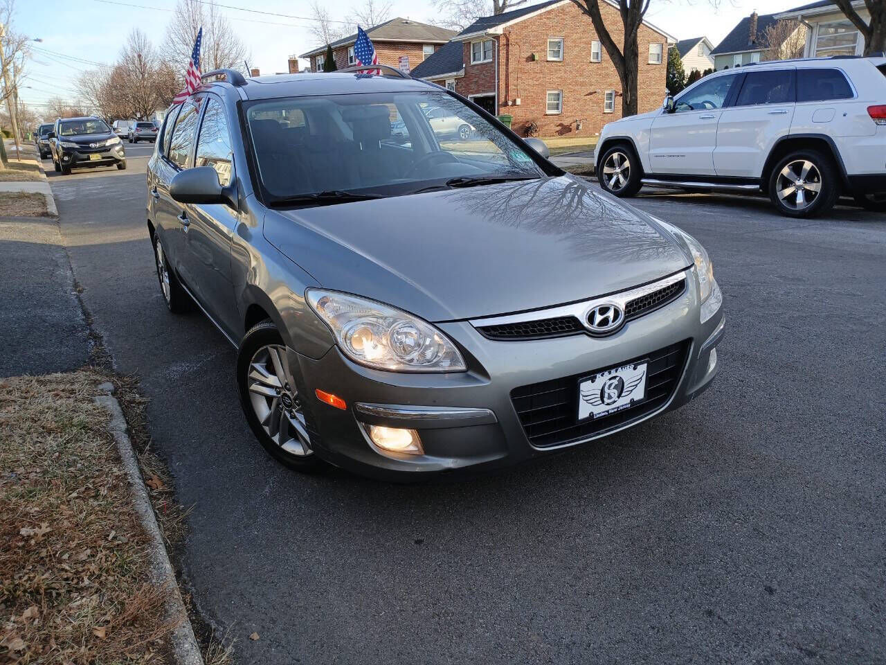 2010 HYUNDAI Elantra Touring