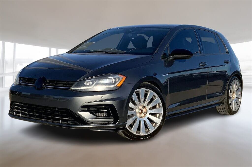 2019 VOLKSWAGEN Golf R