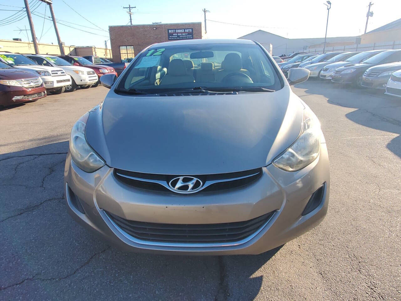 2012 HYUNDAI Elantra