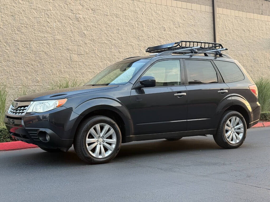 2013 SUBARU Forester