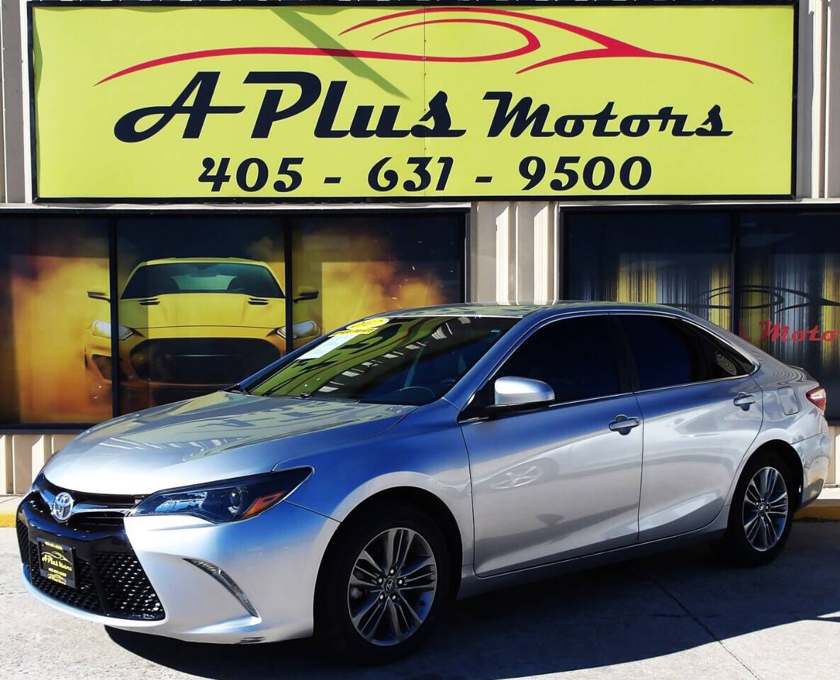2017 TOYOTA Camry
