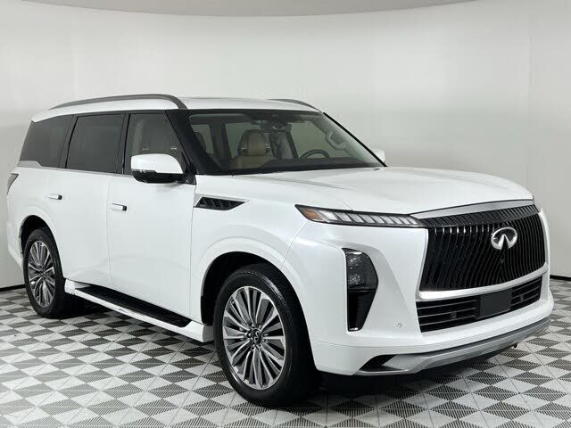 2025 INFINITI QX80