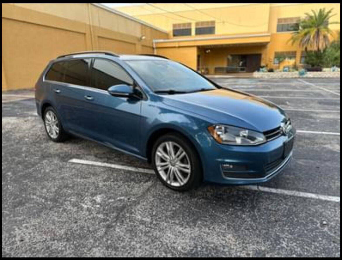 2015 VOLKSWAGEN Golf SportWagen