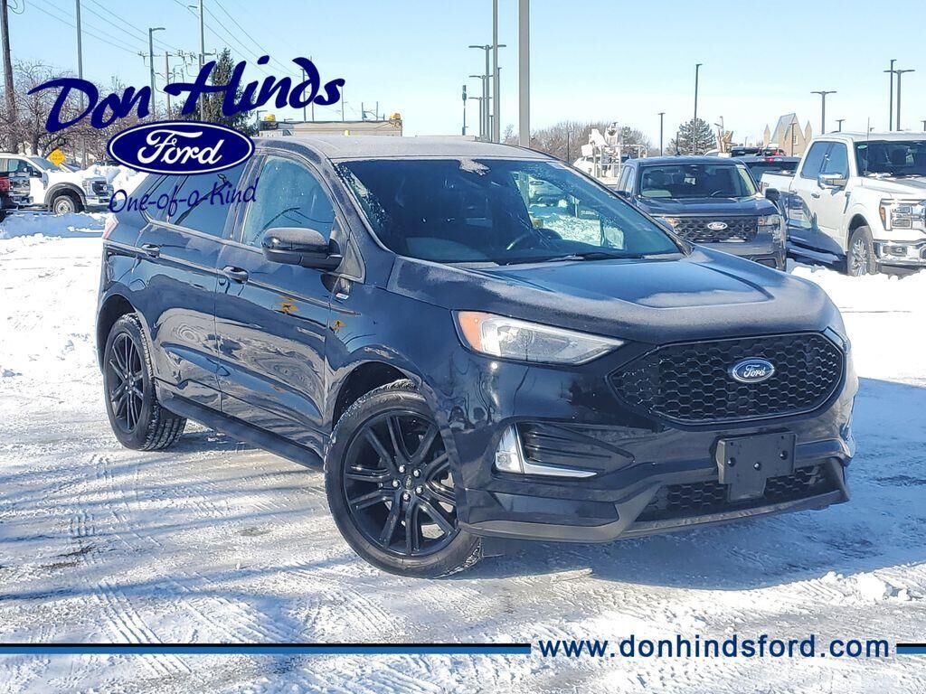 2022 FORD Edge