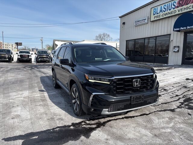 2023 HONDA Pilot