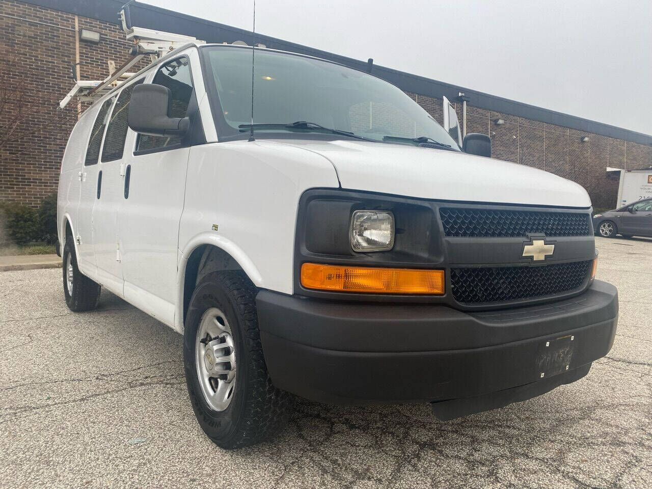 2013 CHEVROLET Express