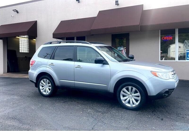 2012 SUBARU Forester