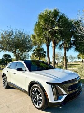 2024 CADILLAC Lyriq