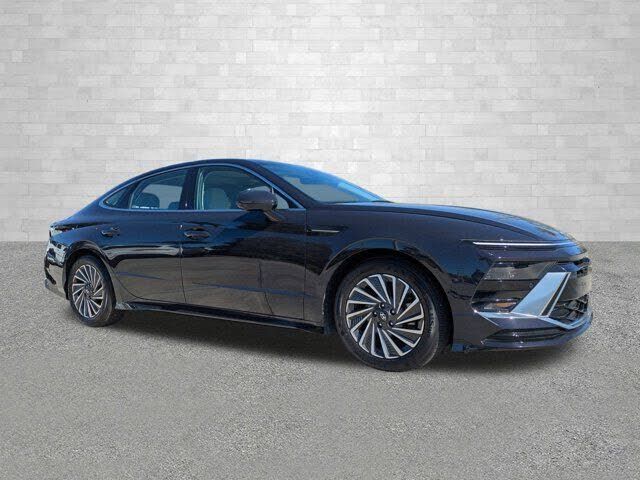 2024 HYUNDAI Sonata