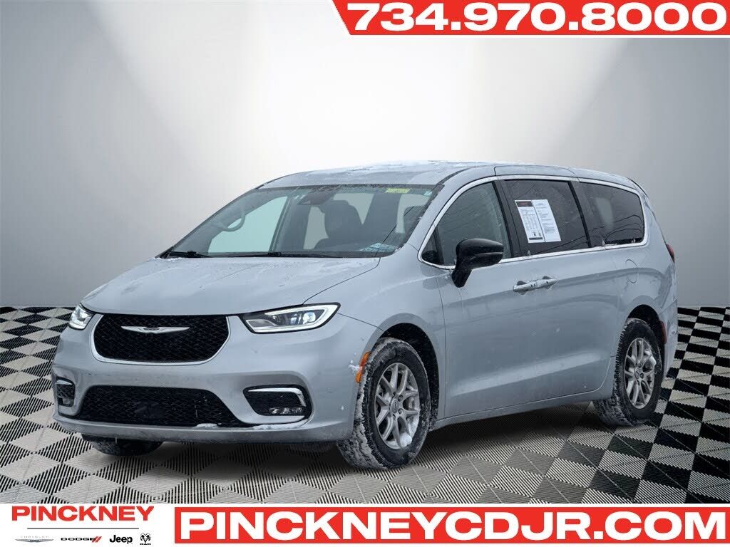 2024 CHRYSLER Pacifica