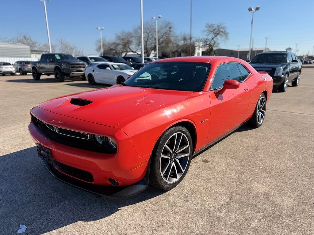 2022 DODGE Challenger