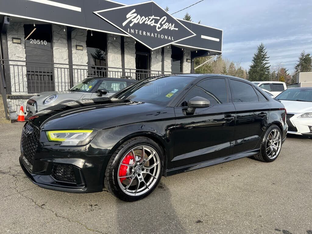 2019 AUDI RS3