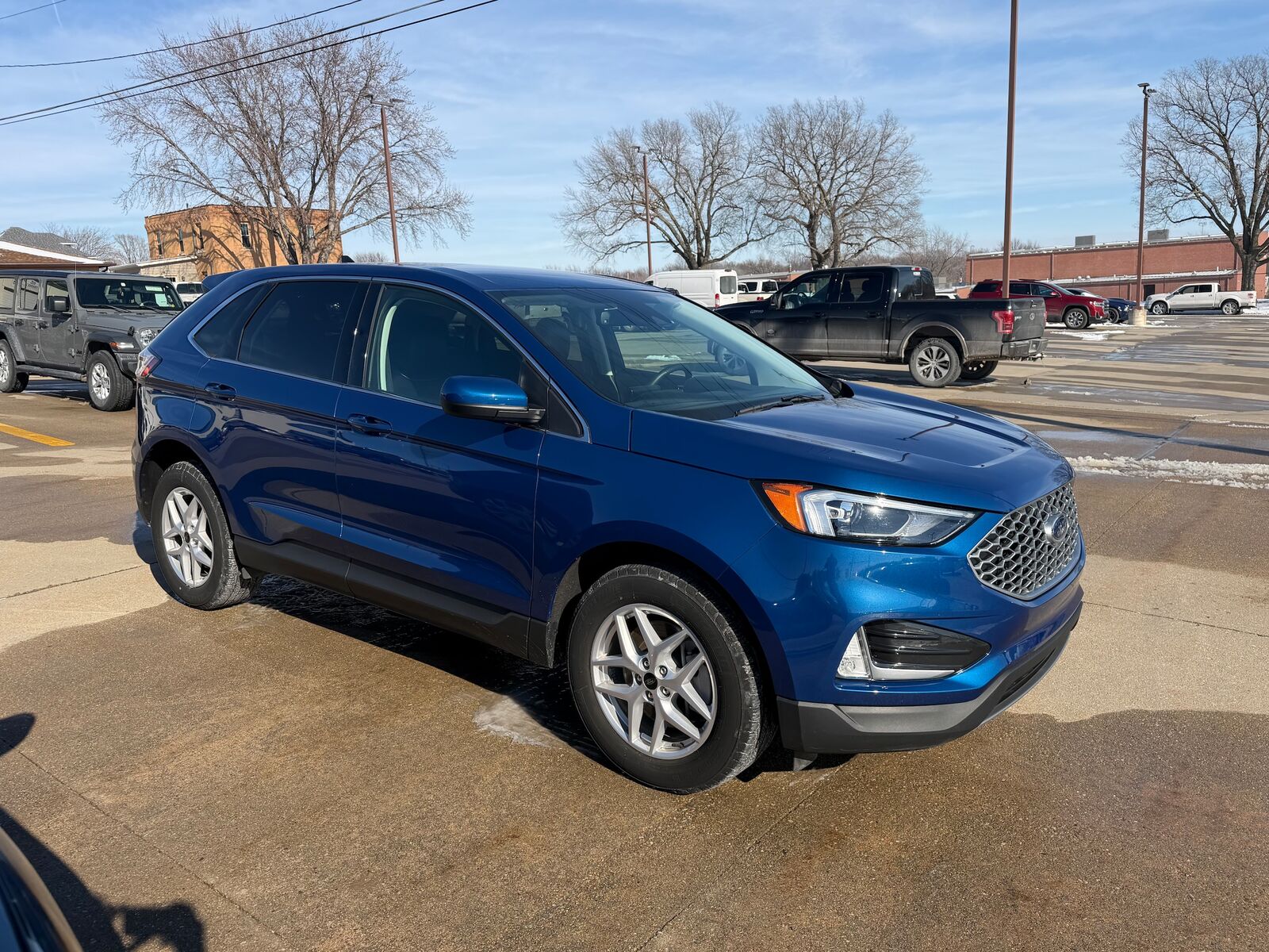 2024 FORD Edge