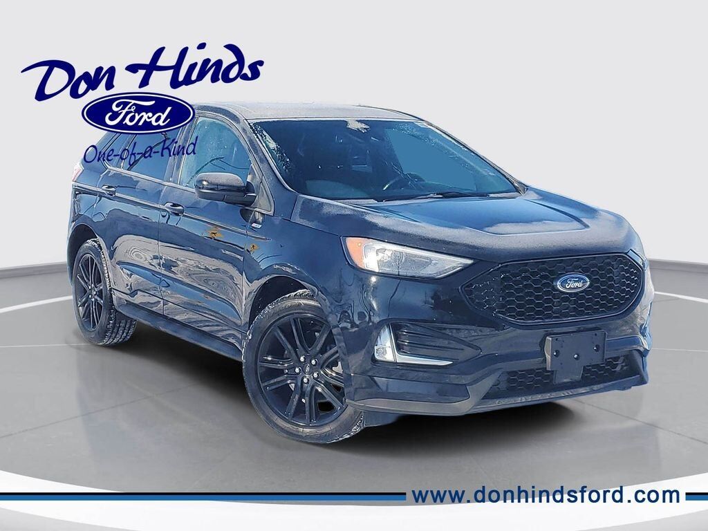 2022 FORD Edge