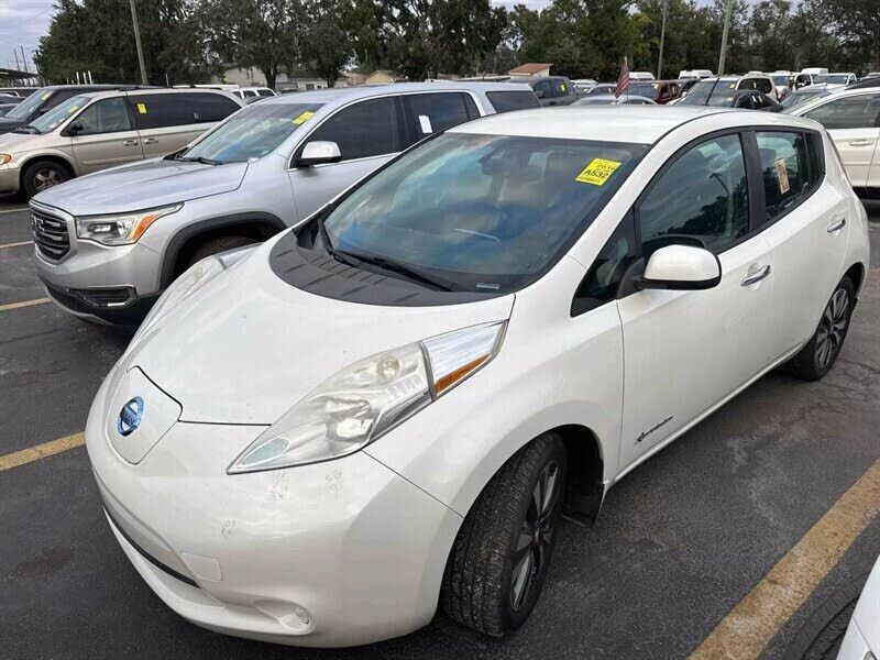 2016 NISSAN Leaf