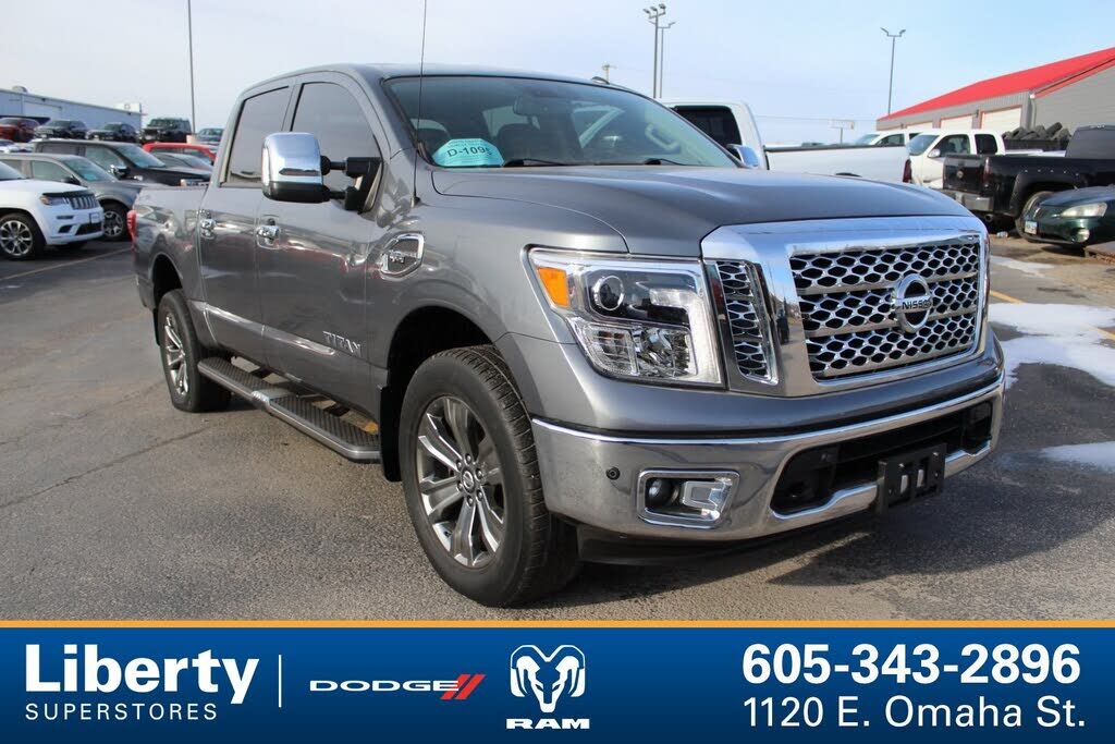 Nissan Titan