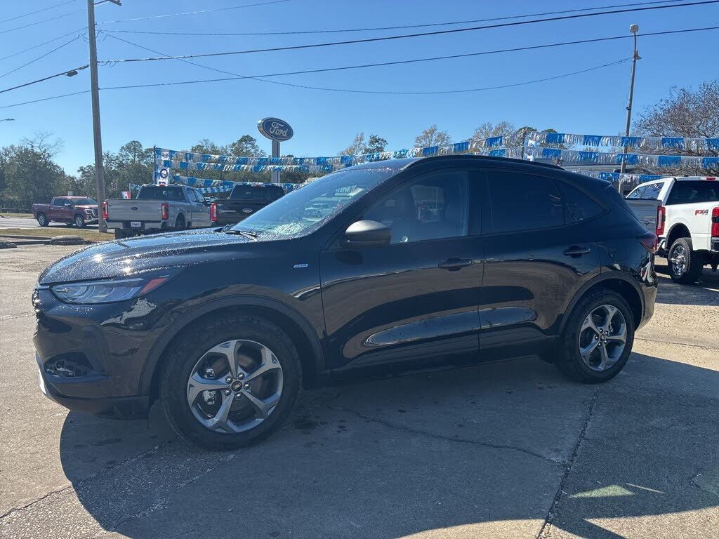 2025 FORD Escape