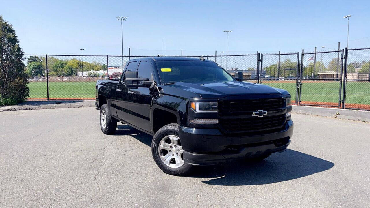 2018 CHEVROLET Silverado