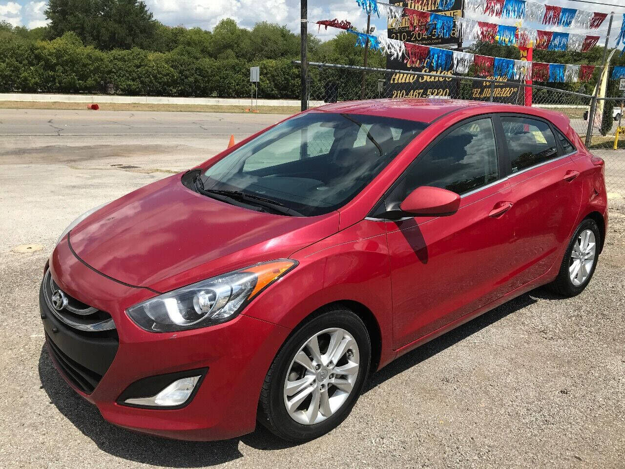 2014 HYUNDAI Elantra