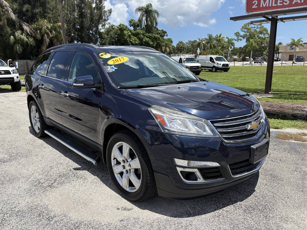 2017 CHEVROLET Traverse