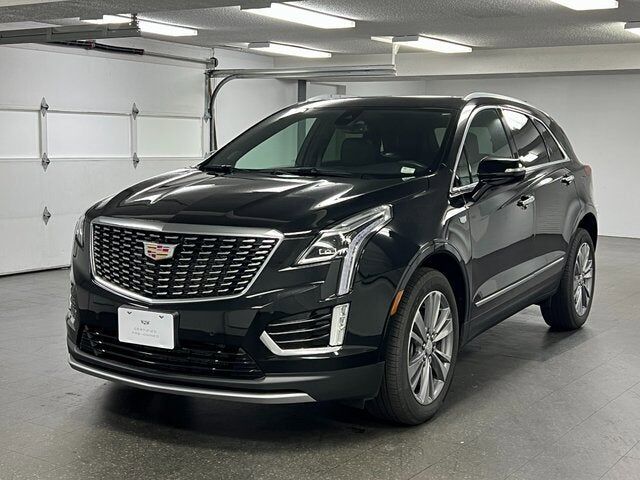 2024 CADILLAC XT5