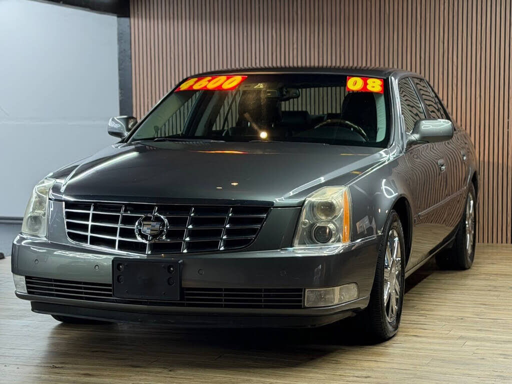 Cadillac DTS
