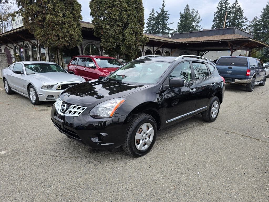 2015 NISSAN Rogue