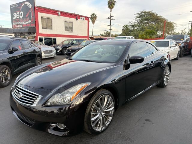 2013 INFINITI G37