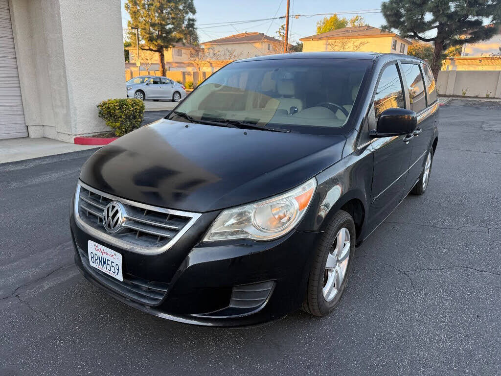2009 VOLKSWAGEN Routan