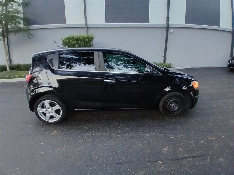 2016 CHEVROLET Sonic