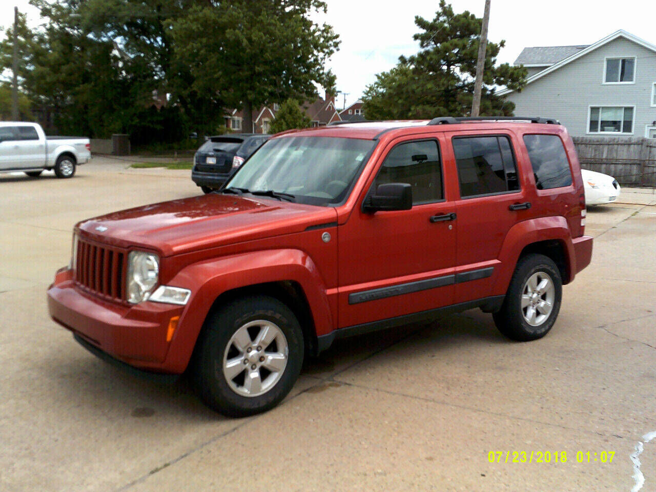 2009 JEEP Liberty